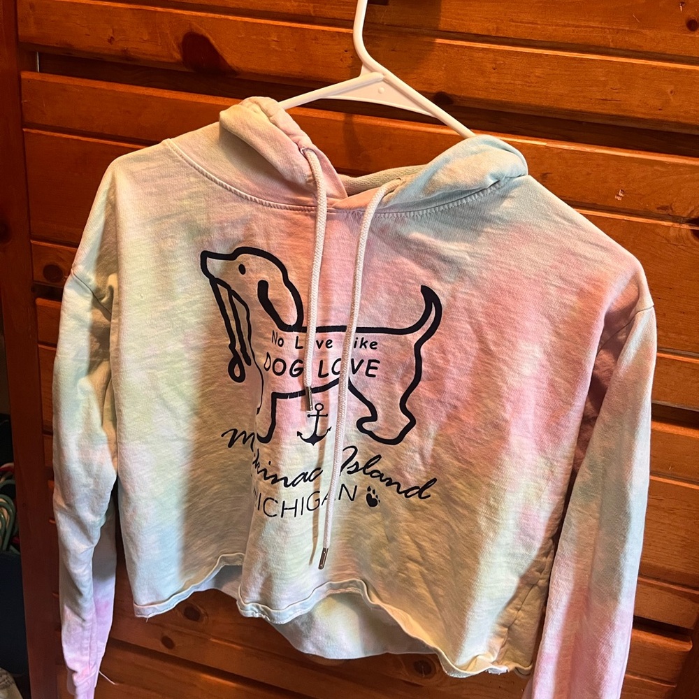 cropped womens long sleeve shirt with a hood